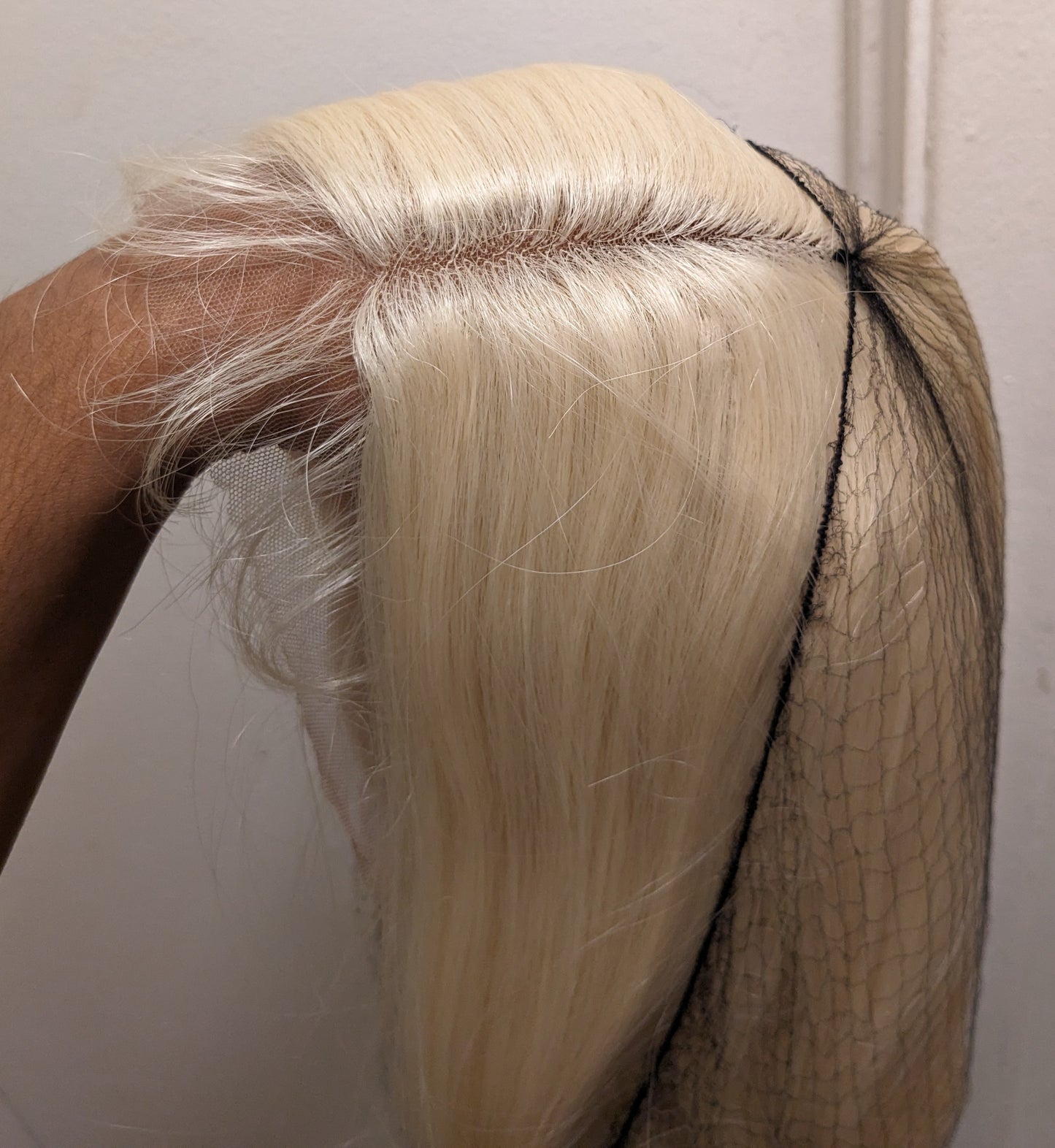 18 Inch Layered Wrap Style Wig - 613 Blonde